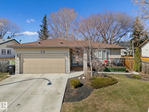 12116 148 Avenue, Edmonton, AB - Outdoor