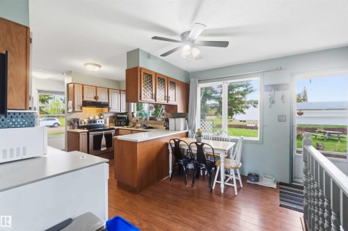 5437 49 Avenue, Andrew, AB - Indoor