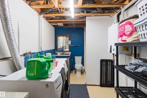 5437 49 Avenue, Andrew, AB - Indoor