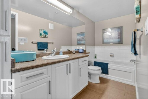 Second bathroom complete with tub. - 101 10903 21 Avenue Nw, Edmonton, AB - Indoor Photo Showing Bathroom