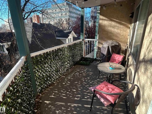 303 9938 104 Street, Edmonton, AB - Outdoor