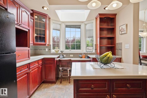 7 J. Brown Place, Leduc, AB - Indoor Photo Showing Kitchen