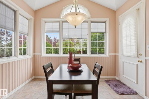 7 J. Brown Place, Leduc, AB - Indoor Photo Showing Dining Room