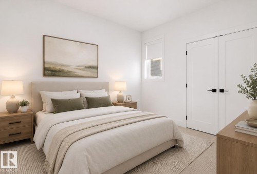 Carpeted bedroom with a single window featuring a roller shade - 4727 17 Avenue, Edmonton, AB - Indoor Photo Showing Bedroom
