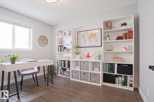 53 Newport Crescent, St. Albert, AB - Indoor