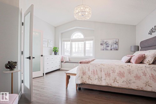 53 Newport Crescent, St. Albert, AB - Indoor Photo Showing Bedroom