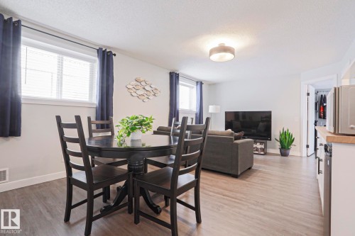 53 Newport Crescent, St. Albert, AB - Indoor Photo Showing Dining Room
