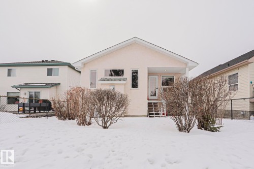 53 Newport Crescent, St. Albert, AB - Outdoor