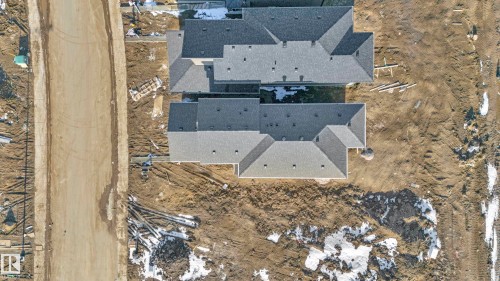 Image quality insufficient for description - 4915 17 Avenue, Edmonton, AB - Outdoor