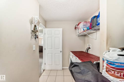 625 56 Street, Edmonton, AB - Indoor