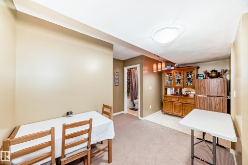 625 56 Street, Edmonton, AB - Indoor