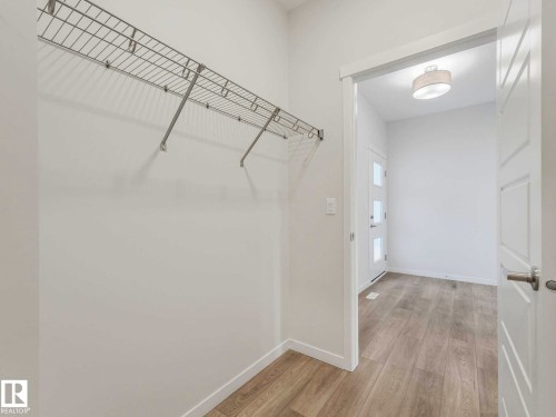20723 24 Avenue, Edmonton, AB - Indoor