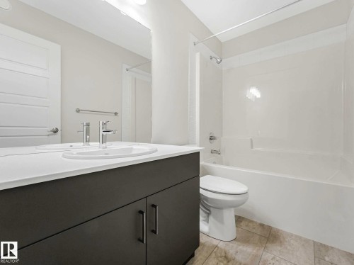 20723 24 Avenue, Edmonton, AB - Indoor Photo Showing Bathroom