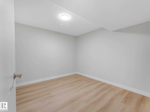 20723 24 Avenue, Edmonton, AB - Indoor Photo Showing Other Room