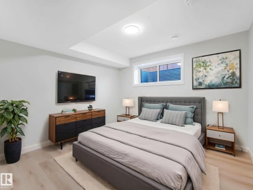 20723 24 Avenue, Edmonton, AB - Indoor Photo Showing Bedroom