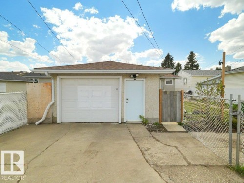 6324 132 Avenue, Edmonton, AB - Outdoor