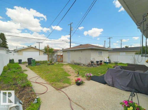 6324 132 Avenue, Edmonton, AB - Outdoor