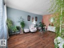 6324 132 Avenue, Edmonton, AB  - Indoor Photo Showing Living Room 