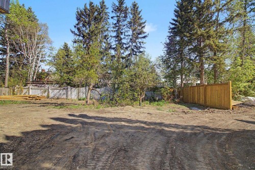 12416 39 Avenue, Edmonton, AB 