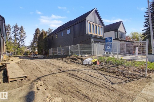 12416 39 Avenue, Edmonton, AB 