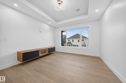 4464 Suzanna Crescent, Edmonton, AB - Indoor