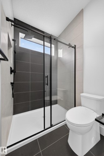 4464 Suzanna Crescent, Edmonton, AB - Indoor Photo Showing Bathroom