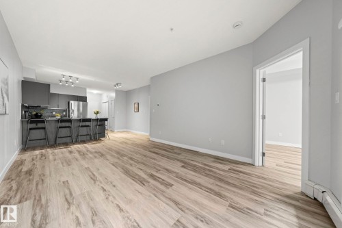 306 10611 117 Street, Edmonton, AB - Indoor