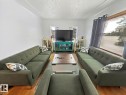 5510 Railway Avenue, Glendon, AB  - Indoor Photo Showing Living Room 