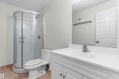 583 Leger Way, Edmonton, AB - Indoor Photo Showing Bathroom