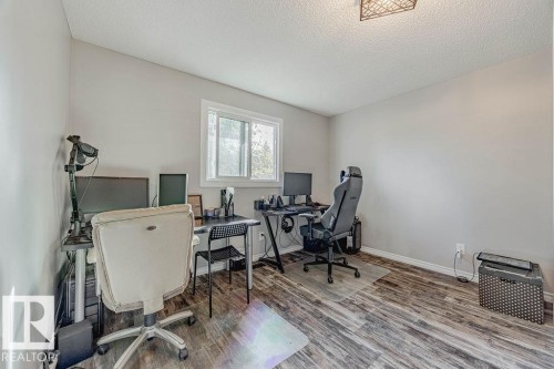 44 Wellington Crescent, Spruce Grove, AB - Indoor Photo Showing Office