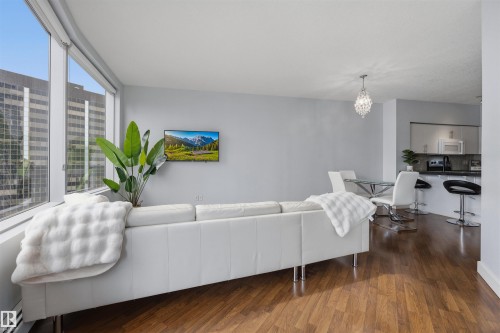 1403 10136 104 Street, Edmonton, AB 