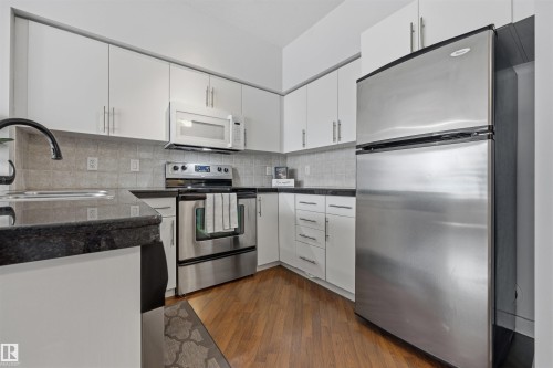 1403 10136 104 Street, Edmonton, AB 