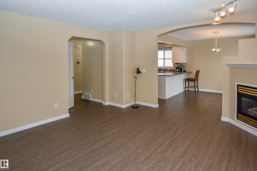 4112 37A Avenue, Edmonton, AB - Indoor With Fireplace