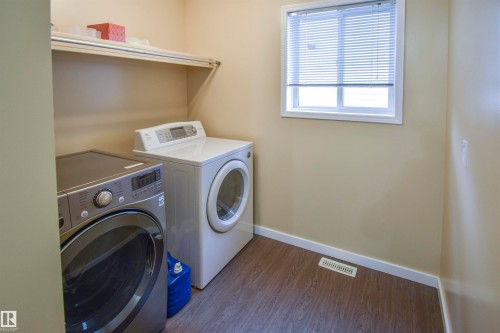 4112 37A Avenue, Edmonton, AB - Indoor Photo Showing Laundry Room
