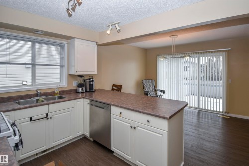 4112 37A Avenue, Edmonton, AB - Indoor Photo Showing Kitchen With Double Sink