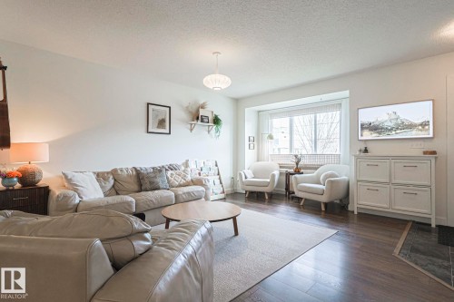 8952 218 Street, Edmonton, AB - Indoor Photo Showing Living Room