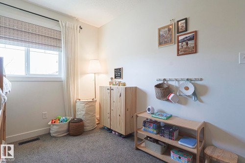 8952 218 Street, Edmonton, AB - Indoor