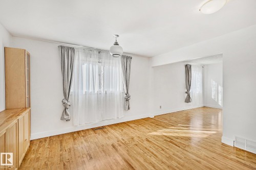 10823 130 Street, Edmonton, AB - Indoor Photo Showing Other Room