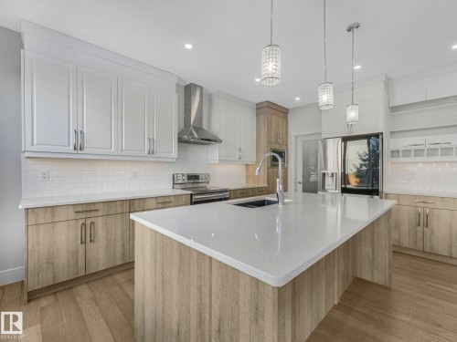 8641 Mayday Wynd, Edmonton, AB - Indoor Photo Showing Kitchen With Upgraded Kitchen