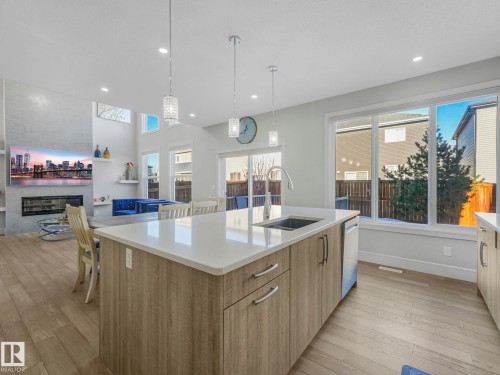 8641 Mayday Wynd, Edmonton, AB - Indoor Photo Showing Kitchen With Upgraded Kitchen