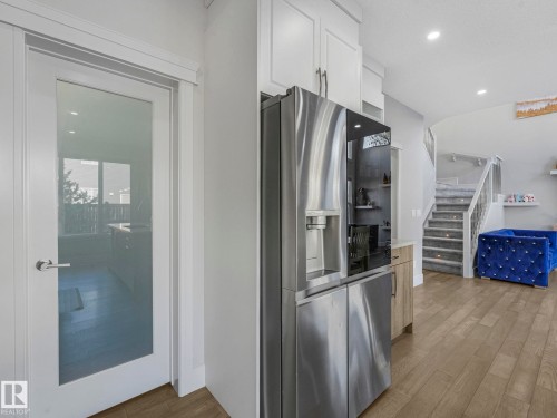 8641 Mayday Wynd, Edmonton, AB - Indoor