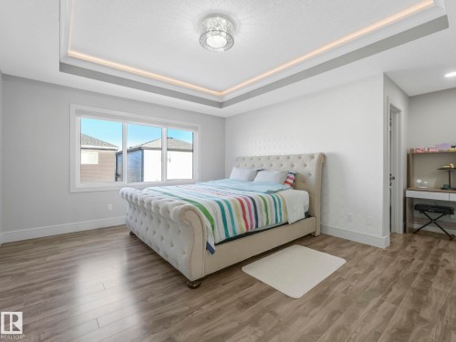 8641 Mayday Wynd, Edmonton, AB - Indoor Photo Showing Bedroom
