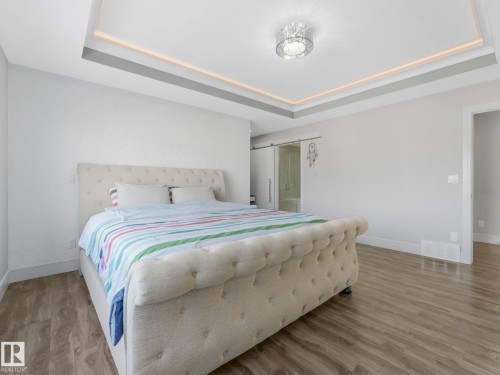 8641 Mayday Wynd, Edmonton, AB - Indoor Photo Showing Bedroom