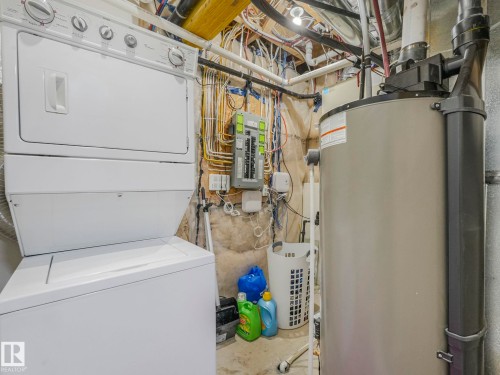 8641 Mayday Wynd, Edmonton, AB - Indoor Photo Showing Laundry Room