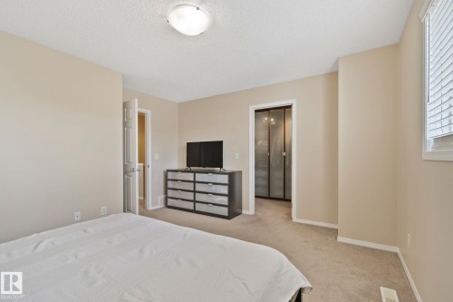 15608 44 Street, Edmonton, AB - Indoor Photo Showing Bedroom