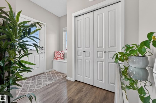 239 Ebbers Boulevard, Edmonton, AB - Indoor Photo Showing Other Room