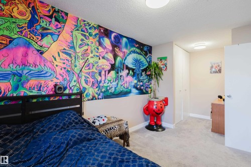 8 14120 80 Street, Edmonton, AB - Indoor