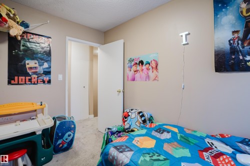 8 14120 80 Street, Edmonton, AB - Indoor Photo Showing Bedroom