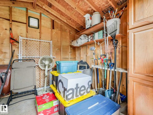7508 76 Avenue, Edmonton, AB - Indoor