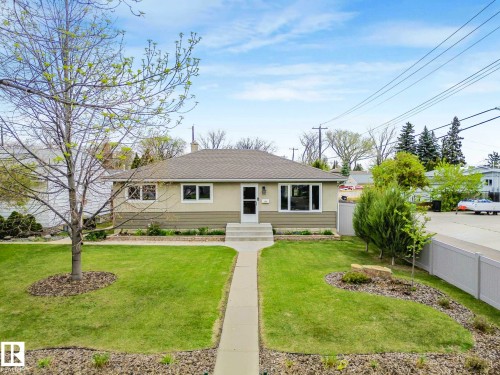 7508 76 Avenue, Edmonton, AB - Outdoor